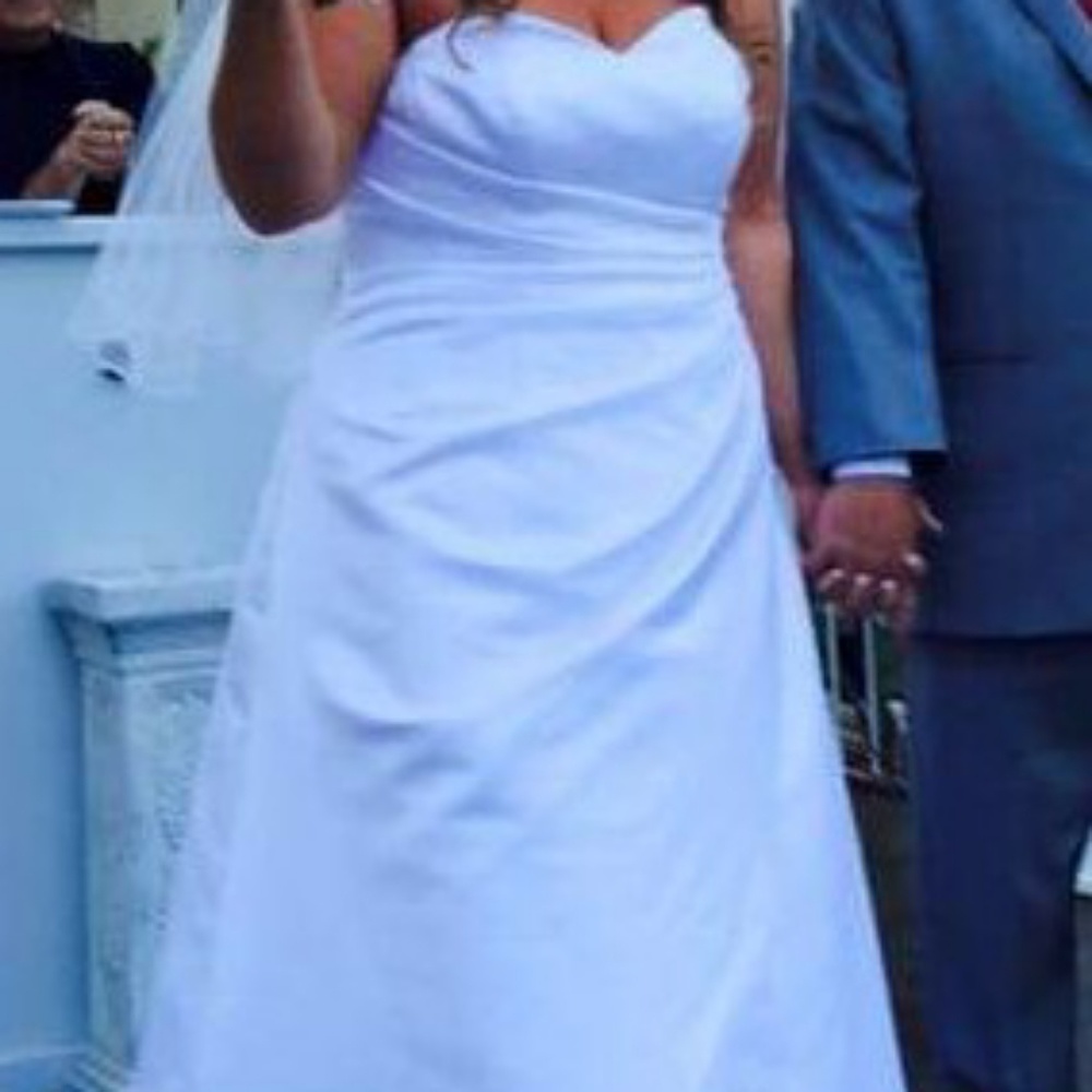 Beautiful Slimming A-line Wedding Dress